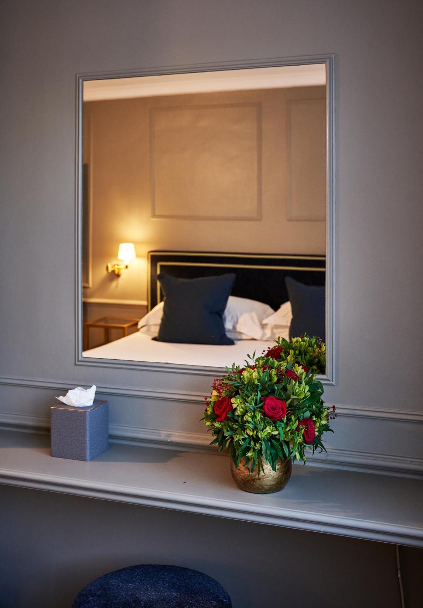 The Capital Hotel, Apartments & Townhouse Londýn Exteriér fotografie A room at the hotel